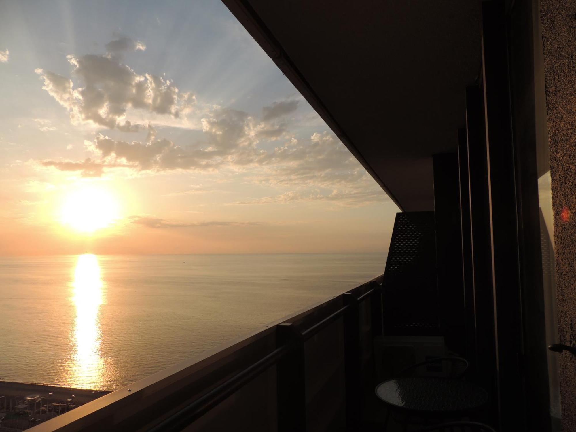 Orbi City Superhost Batumi Exterior foto